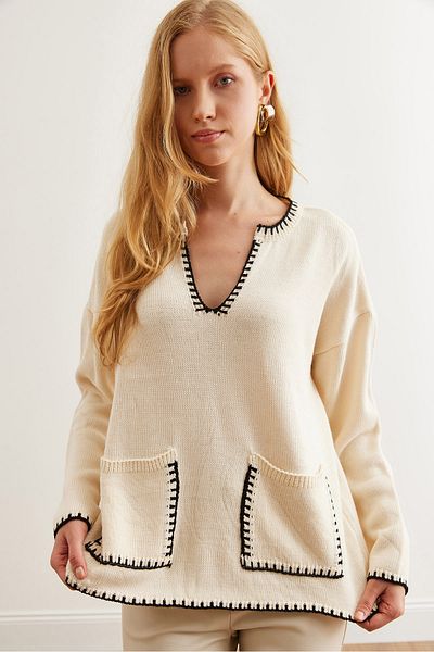 Olalook Ecru Knitwear Women's Sweater - Collar and Pocket Detailed Kzk- 19000810