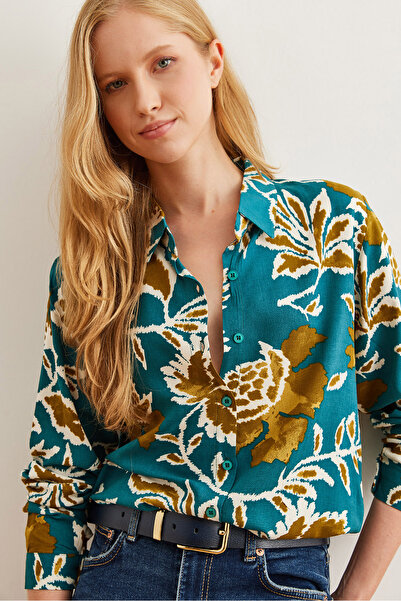 Olalook Kadın Petrol Yeşili Yaprak Desenli Dökümlü Dokuma Viskon Gömlek GML-19001244