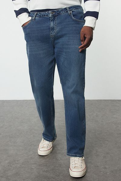Trendyol Collection Indigoblaue Jeans für Herren in großer Größe mit normaler Passform – TMNAW25CJ00000