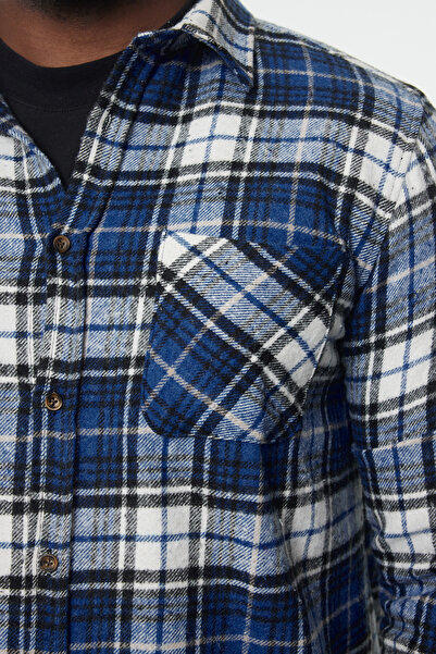Trendyol Collection Cămașă de iarnă cu imprimeu în carouri Lumberjack Plus Size - Albastru Regular Fit TMNAW25AX00003