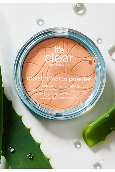Faberlic "Hot Beige" Tone Moisturizing Face Powder - Moist'N'Matte, 7.0 Gr