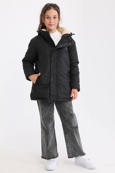 QAWWA Girl's Fiber Filled Furry Detachable Hooded Windproof Black Coat & Parka