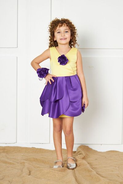 zühre balaban Вечірня сукня для дівчинки з фіолетово-жовтим квітковим візерунком