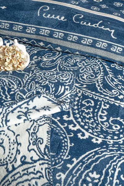 Pierre Cardin Double Ethnic Cotton Blanket