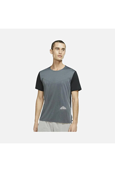 Nike Dri-Fit Rise 365 Trail Running Short-Sleeve Erkek Tişört