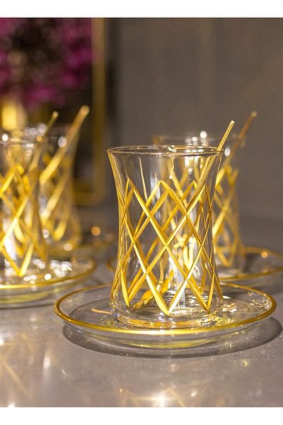 sudeka 6 Person Hand Decorated 12 Piece Gold Tea Set