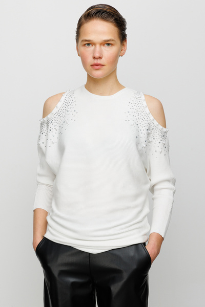 ON Pearl Detailed Off-The-Shoulder Knitwear