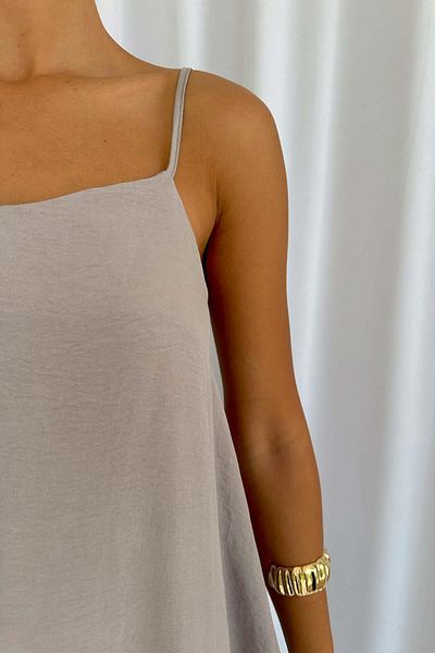 Mine Tan Butik Μακρύ φόρεμα με λεπτές τιράντες με V λαιμόκοψη - Γκρι