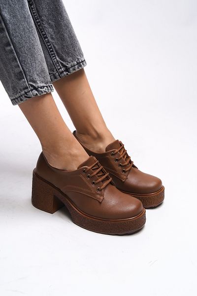 Riccon Thimdrarn Damen-Loafer – High Heels, Schnürung, strukturierte Tan-Haut 00121540