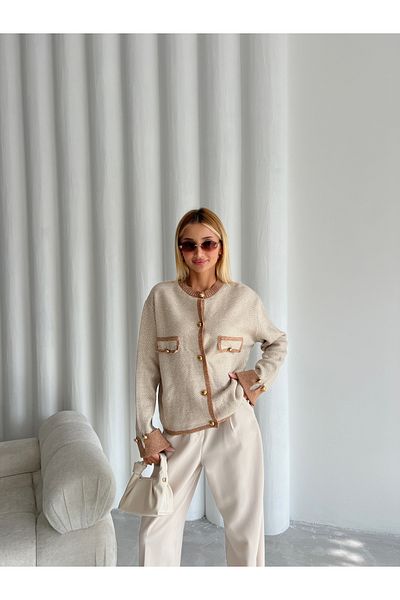Laluvia Colorful Cream-Beige Rich Pocket Cardigan