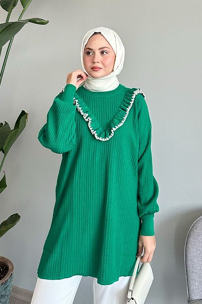 InStyle Pulover verde din tricotaje - cu volane și detalii de cusut