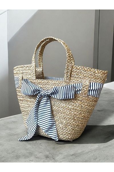 ATELIER Straw Handbag - Casual and Beach Bag