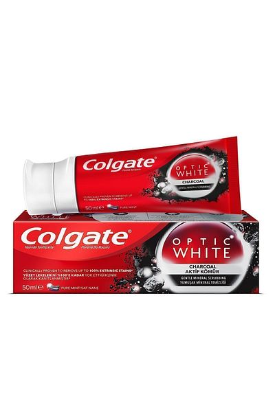 Colgate 50 ml X2 Whitening Toothpaste + Medium Toothbrush + Palmolive Shower Gel 500 ml + Shower Washcloth
