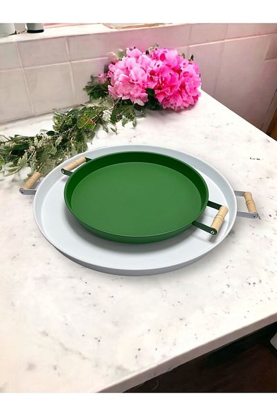 kitchen trend Set of 2 51 cm White Metal Tray with Wooden Handles and 37 Cm Green Coffee Presentation Tray