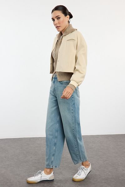 Trendyol Collection Blugi largi cu barrel albastru deschis cu talie înaltă - TWOAW25JE00195