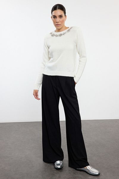 Trendyol Collection Soft Textured Ecru Knitwear Sweater - Stone Detailed, Twoaw25Kz00151