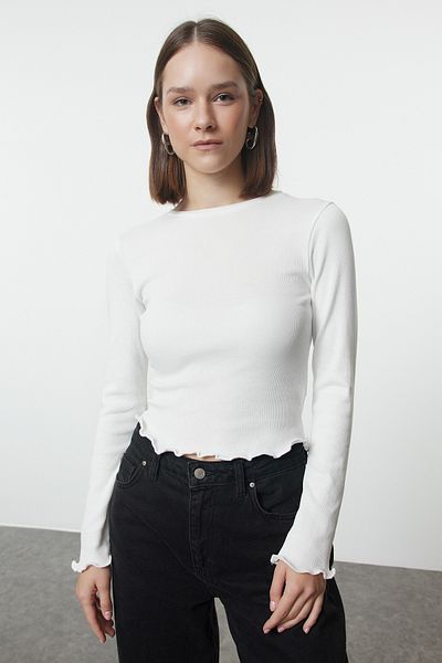 Trendyol Collection Pružná pletená halenka se šňůrou – Ecru Crop, Fitt Twoaw25bz00167