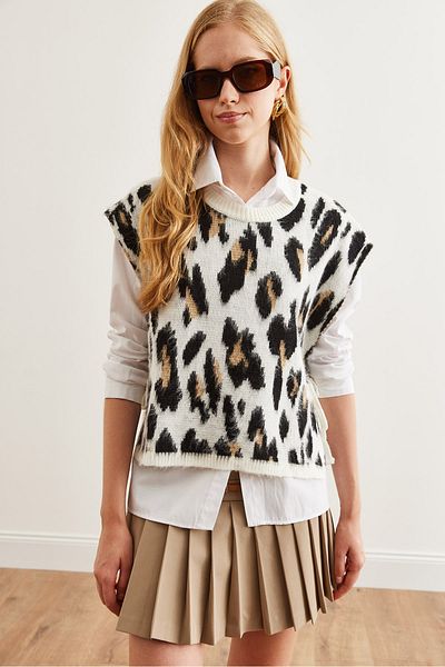 Olalook Ecru Leopard Patterned Soft Knitwear Sweater - Side Tie Svt- 00000036