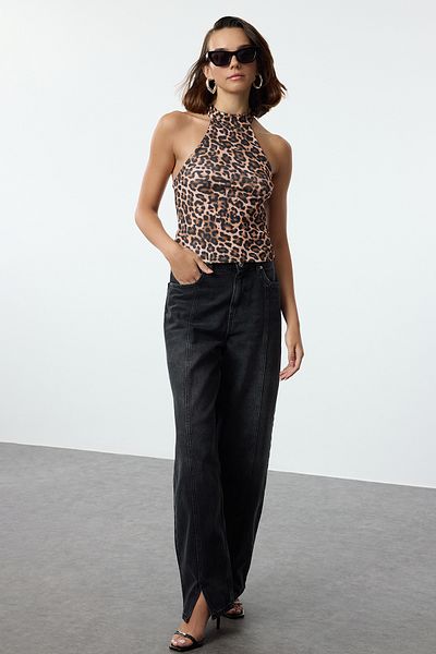 Trendyol Collection FlexibleFittedNeckholder-Strickbluse - Mehrfarbiges Leopardenmuster Twoss24bz00686
