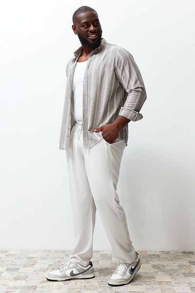Trendyol Collection Πουκάμισο Khaki Regular Fit Plus Size - Άνετο γιακά με κουμπιά, εύκολο σιδέρωμα TMNSS23GO00091