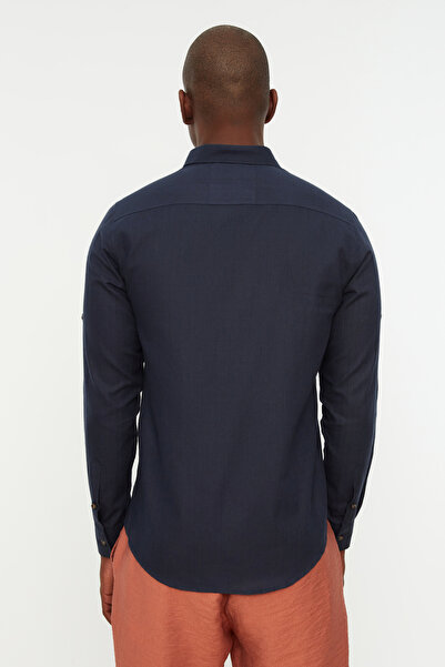 Trendyol Collection Sötétkék Slim Fit Epaulettes ing - hosszú ujjú, 100% pamut, TMNSS20GO0189