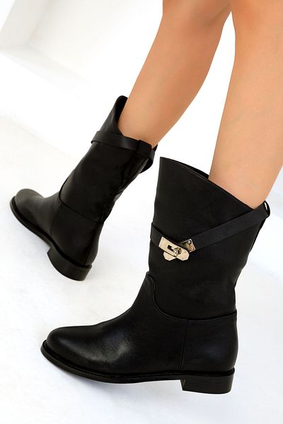 SOHO Women's Black Boots 19558 - Bootie Model
