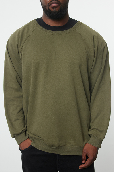 Trendyol Collection Χακί Plus Size Crew λαιμόκοψη Υπερμεγέθη/Φαρδιά κοπή εσωτερικά Fleece/Ζεστό φούτερ TMNAW24AO00007