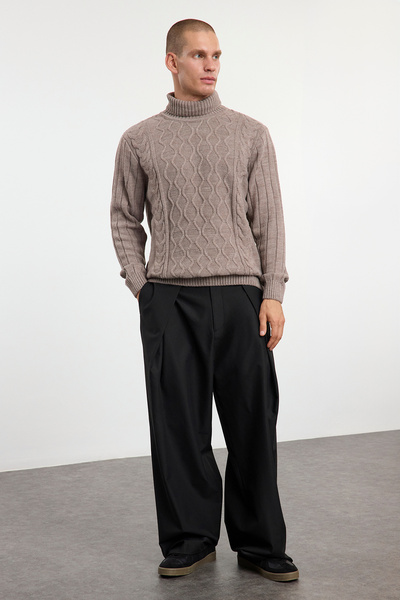 Trendyol Collection Pulover din tricot texturat cu gât dublu de culoare nurcă - TMNAW25KZ00009