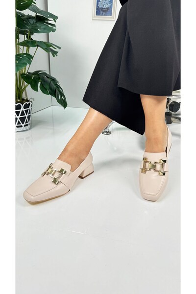 İmerShoes Бежеві жіночі лофери - з застібкою та швами, з шнурівкою та квадратним носком 700