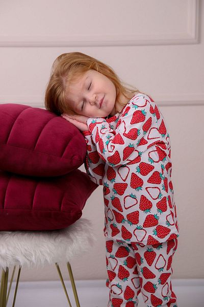 Beniizle Set de pijamale pentru fetiță, cu model de căpșuni, 100% bumbac