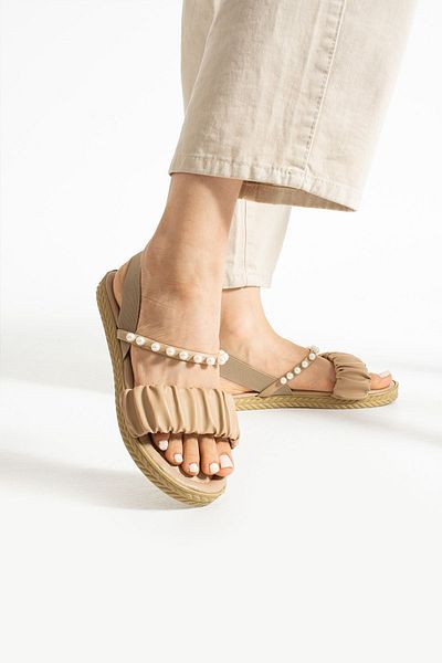 Moda Devrin Mink Colored Sandals - With Pearls and Elastics