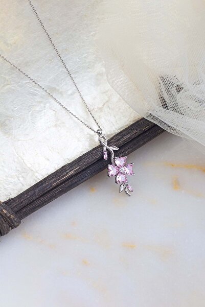 Else Silver 925 Ayar Gümüş Pembe Taşlı Dönen Yonca Kolye