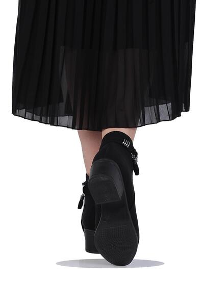 M.P. Cizme cu toc de damă negre - Mp 242-2227Zn 6Cm