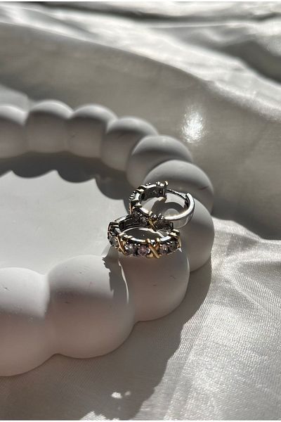 DNZ AKSESUAR Xoxo Model Zircon Jewelled VIP Hoop Earrings