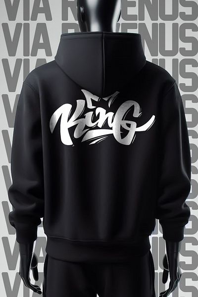 Vordevia Суитшърт с качулка King Black - щампа отпред и отзад, широка шарка с 3 нишки