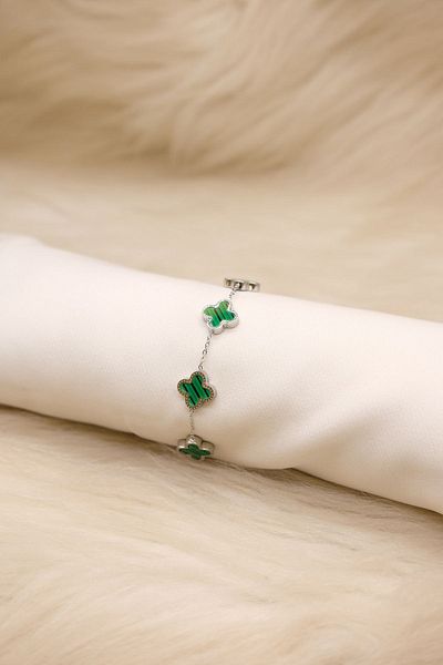 ANGELSS JEWELLERY Unisex Green Clover Bracelet