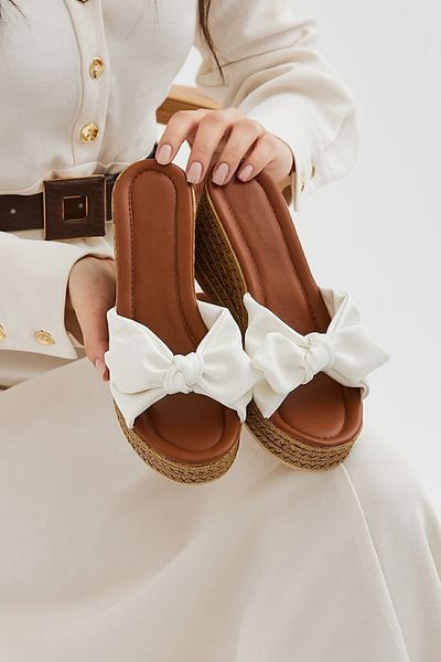 Moda Devrin Papuci de damă cu toc alb cu pană reglabilă