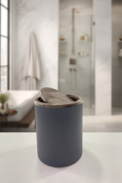 BİLTAŞ PLASTİK Arya Gri Çizgili Yuvarlak Çöp Kovası 8 Litre Akrilik Kapaklı B...