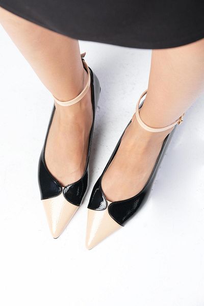 Mio Gusto Suzette Black Patent Leather - Pointed Toe Short Heeled Women's Shoes
