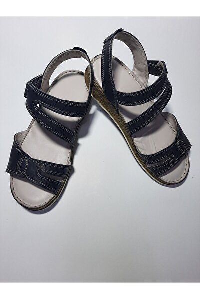 KAPAR جلد طبيعي أسود - صندل بنعل خفيف بكعب عريض وشريط فيلكرو بنسبة 100%