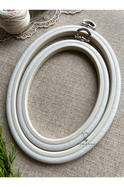 Hobianna Nurge 2-Piece Oval Off-White Panel Hoop Set