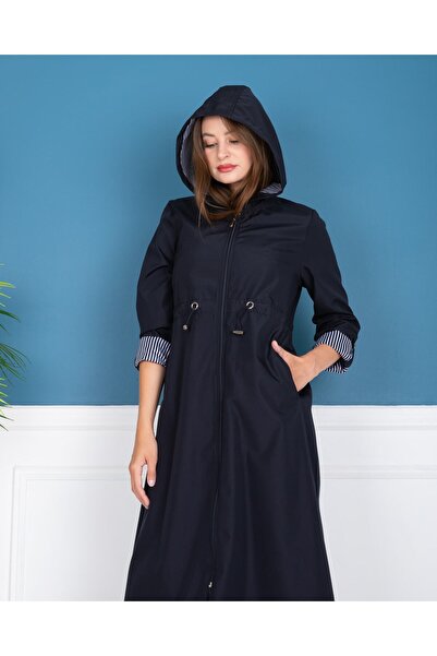 ŞEYDA ERTEM LACİVERT BELDEN LASTİKLİ KAPİŞONLU TRENCKOT