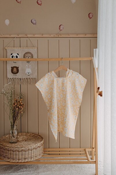 Meymen Baby معطف من الموسلين العضوي مزين بمشابك من ديزي