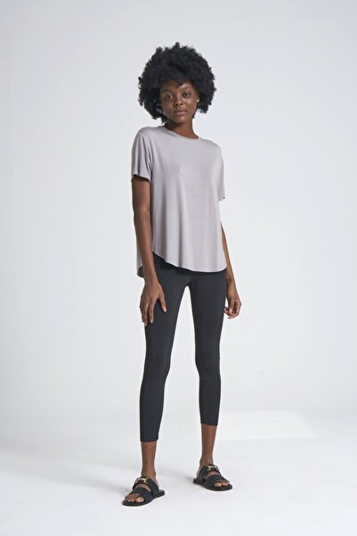 Yuvarlak Yaka Siro Viskon Rahat Fit T-shirt 1022-g