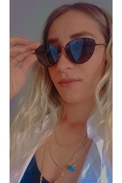 ModaLand Women's Black Glass Black Metal Framed Cat Eye Sunglasses