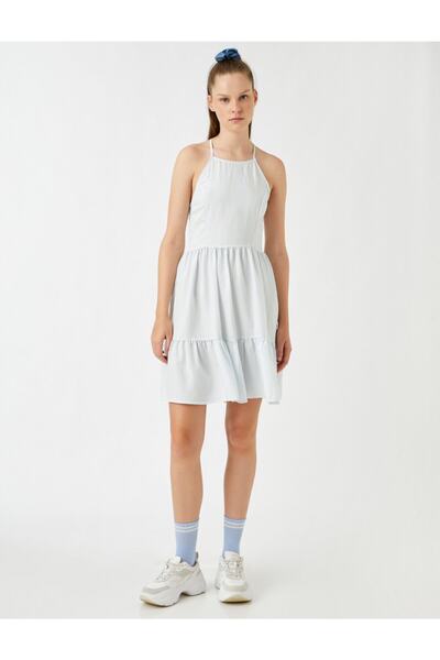 Koton Kurzärmliges Kleid – stilvolles und bequemes Design