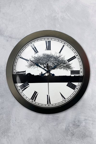 Kasva Concept 36 cm Black Metal Wall Clock Wall Clock