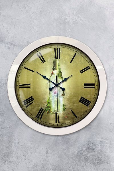Kasva Concept Gift 36 cm White Metal Bottle Wall Clock