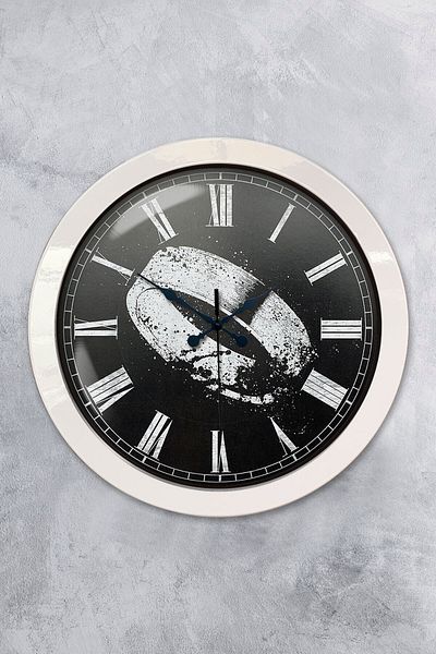 Kasva Concept Gift 36 cm White Metal Ring Wall Clock