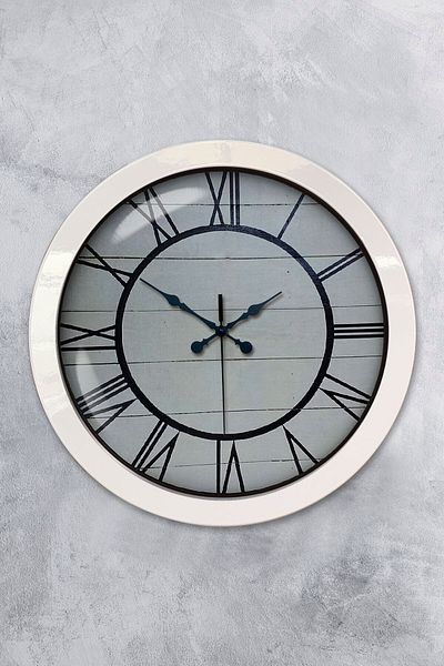 Kasva Concept Δώρο 36 εκ. Λευκό Μεταλλικό Ρωμαϊκό Αριθμητικό Ρολόι Τοίχου